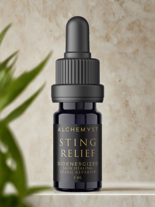 STING RELIEF Essential Oil Roller | Soothing Organic Bug Bite & Sting Relief Alchemyst Co